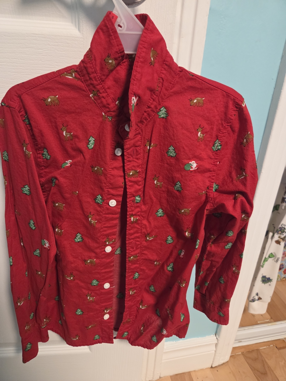 H&M Red Holiday-Print Button-Down Shirt